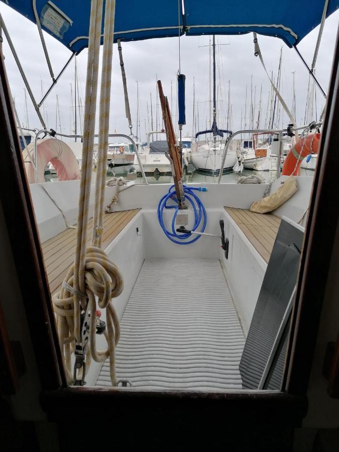 Cozy Sailboat In Barcelona!! No Showers سان أدريان دي بيزوس المظهر الخارجي الصورة